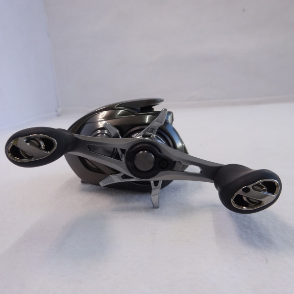 20メタニウム 右